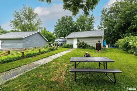 1311 17th St, Moline, IL 61265 photo 22