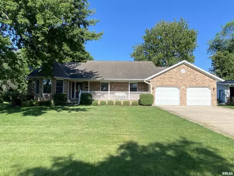 116 N 3rd St, Cambridge, IL 61238 photo 1