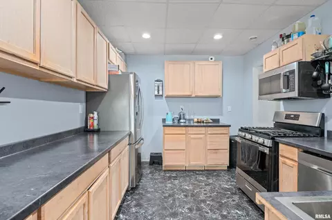 1408 13th St, Viola, IL 61486 photo 5