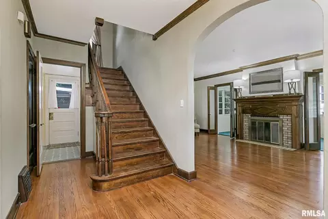 2951 15th Ave, Moline, IL 61265 photo 5
