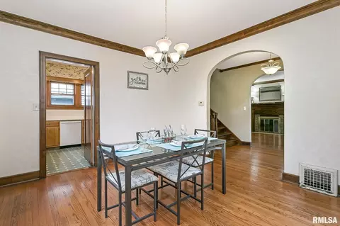2951 15th Ave, Moline, IL 61265 photo 8