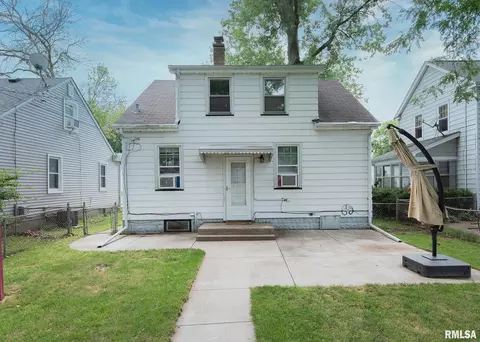 2370 30th St, Moline, IL 61265 photo 27