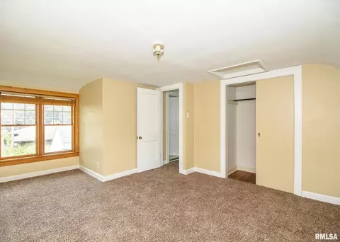 2401 28th St, Moline, IL 61265 photo 22