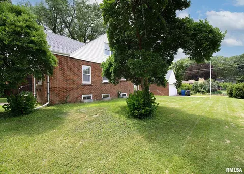 2401 28th St, Moline, IL 61265 photo 29