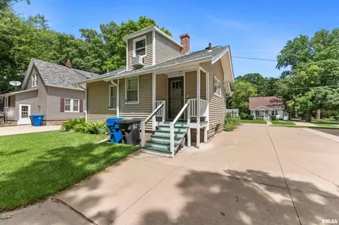 903 37th St, Moline, IL 61265 photo 18