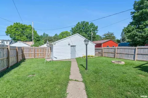 1857 30th St, Moline, IL 61265 photo 19