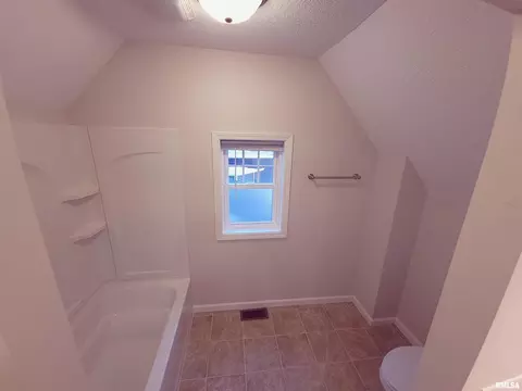 2803 17th St, Moline, IL 61265 photo 14
