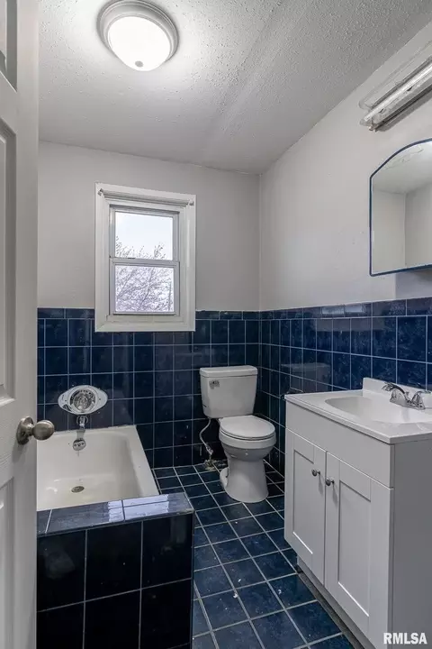 1540 20th Ave, Moline, IL 61265 photo 14