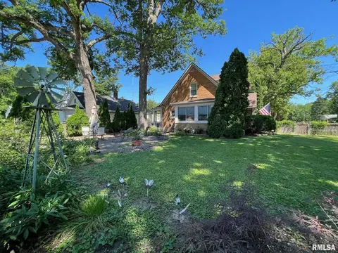 1755 34th St, Moline, IL 61265 photo 32