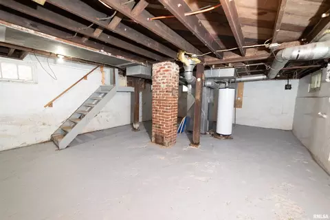 1312 25th St, Moline, IL 61265 photo 17