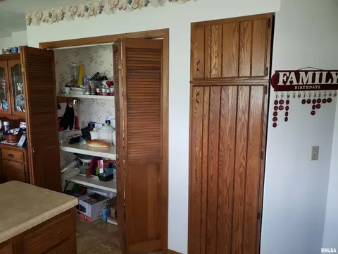 104 E 1st St, Sherrard, IL 61281 photo 13