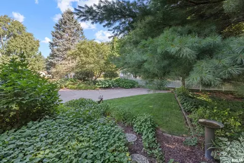 3536 49th St, Moline, IL 61265 photo 9