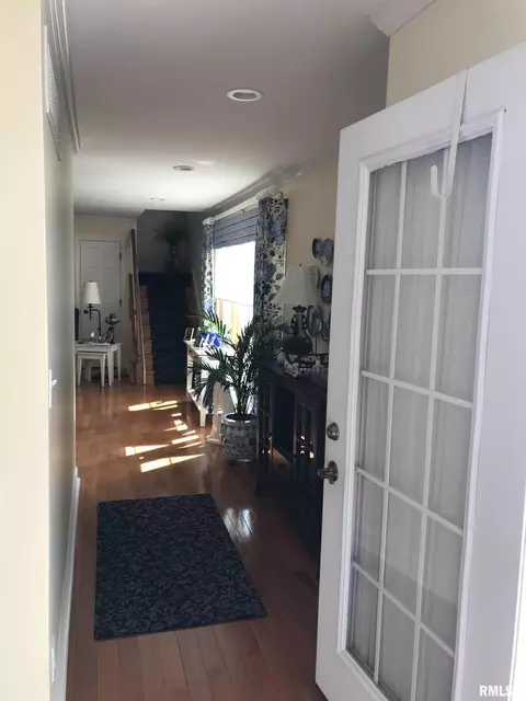 1200 36th Ave, Moline, IL 61265 photo 33