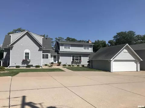 1200 36th Ave, Moline, IL 61265 photo 3