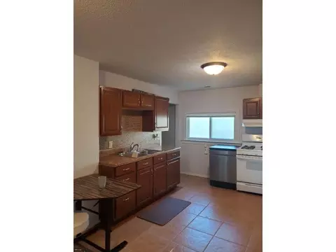 626 N 1st Ave, Hampton, IL 61256 photo 11