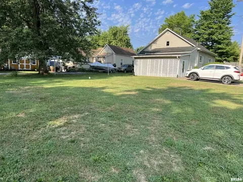 320 N 21st St, Herrin, IL 62948 photo 13