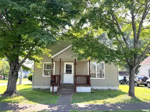 320 N 21st St, Herrin, IL 62948 photo 1