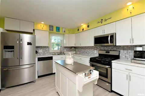 4120 26th Ave, Moline, IL 61265 photo 5