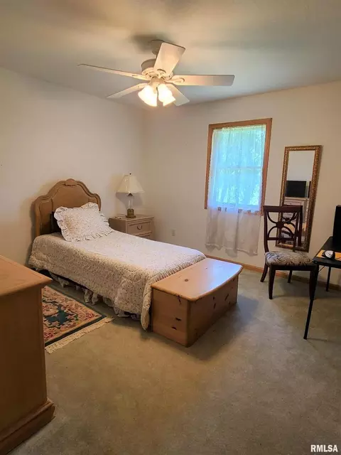 15291 Ebson Rd, Fulton, IL 61252 photo 5