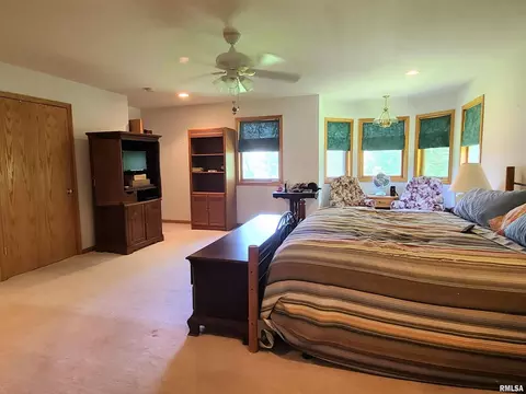 15291 Ebson Rd, Fulton, IL 61252 photo 9