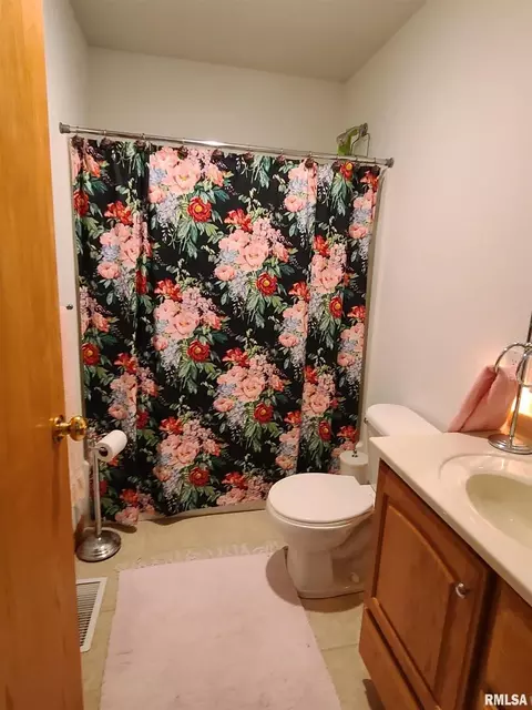 15291 Ebson Rd, Fulton, IL 61252 photo 6
