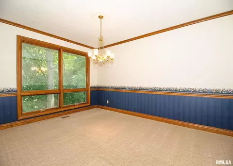 3026 45th St, Moline, IL 61265 photo 16