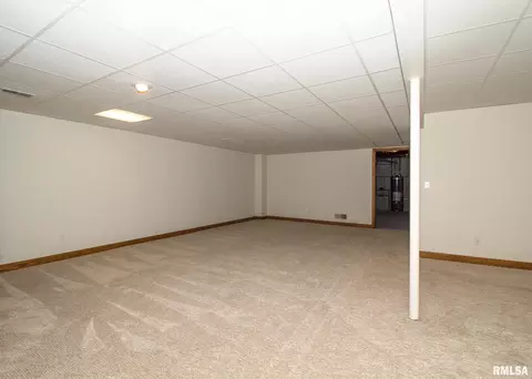 3026 45th St, Moline, IL 61265 photo 30