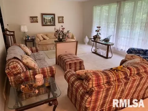 7615 36th Ave, Moline, IL 61265 photo 7