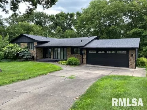 7615 36th Ave, Moline, IL 61265 photo 1