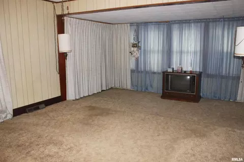 4020 32nd Ave, Moline, IL 61265 photo 11