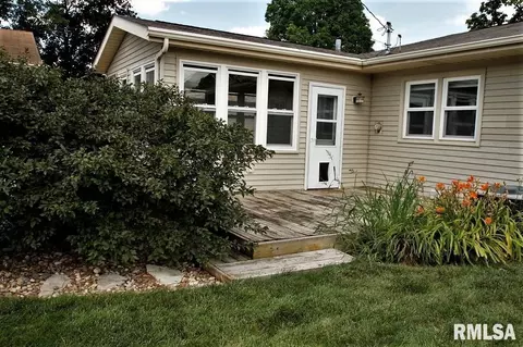 4212 16th Ave, Moline, IL 61265 photo 4