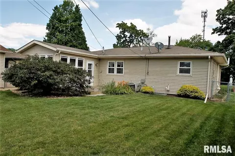 4212 16th Ave, Moline, IL 61265 photo 2