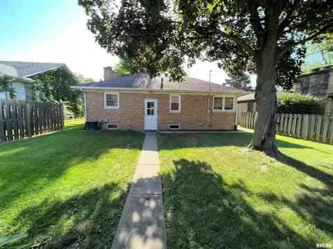 2533 29th St, Moline, IL 61265 photo 15