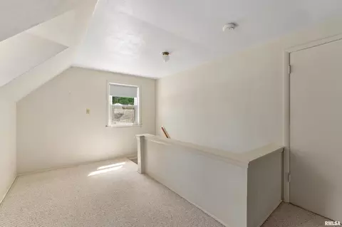 528 32nd Ave, Moline, IL 61265 photo 18