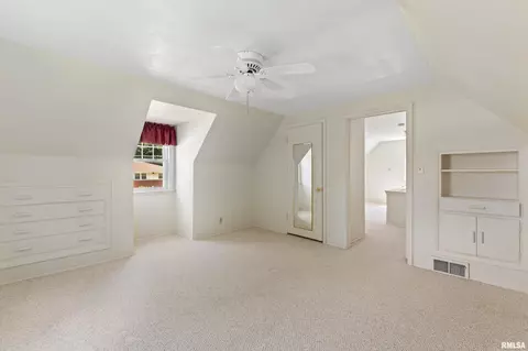 528 32nd Ave, Moline, IL 61265 photo 21