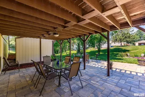 1107 6th Ave, Silvis, IL 61282 photo 29