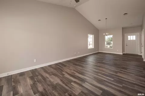 2408 13th St, Silvis, IL 61282 photo 12