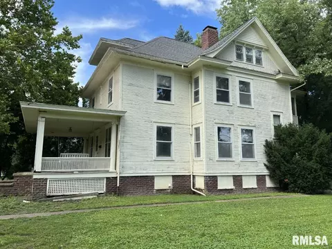 803 NW 3rd Ave, Galva, IL 61434 photo 3
