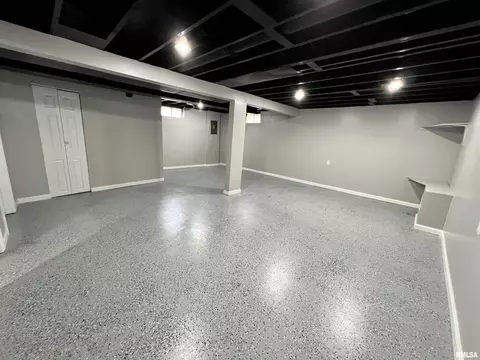 4803 44th Ave, Moline, IL 61265 photo 13