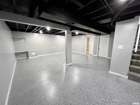 4803 44th Ave, Moline, IL 61265 photo 14