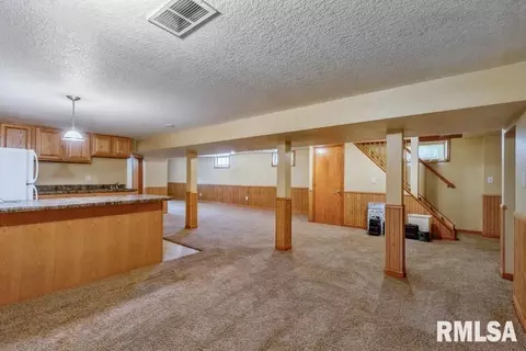 2711 12th Ave, Moline, IL 61265 photo 11