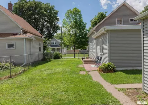1820 3rd St, Moline, IL 61265 photo 15