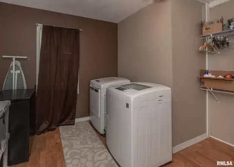 1820 3rd St, Moline, IL 61265 photo 9