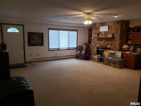 5204 8th Ave, Moline, IL 61265 photo 10