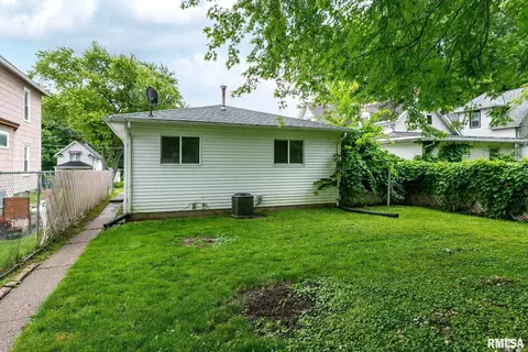 1125 26th St, Moline, IL 61265 photo 21