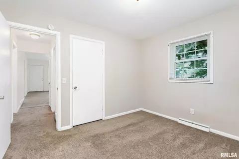 1125 26th St, Moline, IL 61265 photo 13