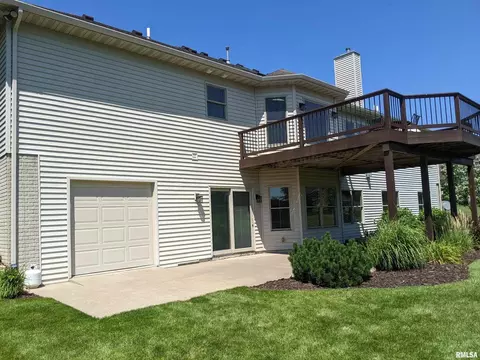 2179 E Lomar St, Eldridge, IA 52748 photo 8