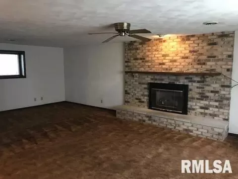 204 Causemaker Dr, Atkinson, IL 61235 photo 16