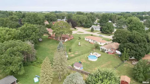 1705 Circle Dr E, Clinton, IA 52732 photo 16