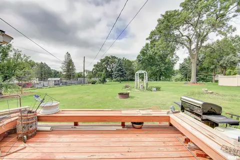 1705 Circle Dr E, Clinton, IA 52732 photo 13